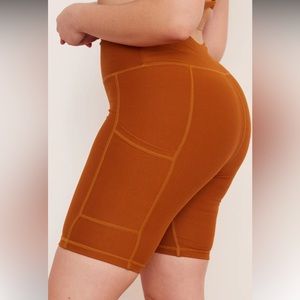 Wolven | Midi Pocket Bike Short in Turmeric
